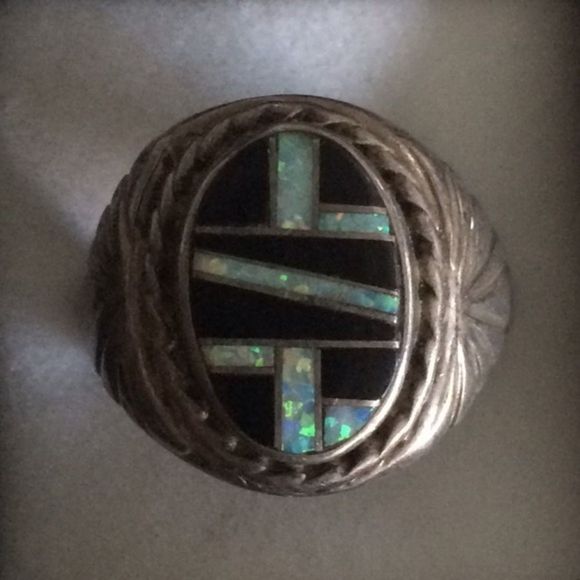 Vintage Native American Fire Opal & Onyx Ring - Picture 5 of 7